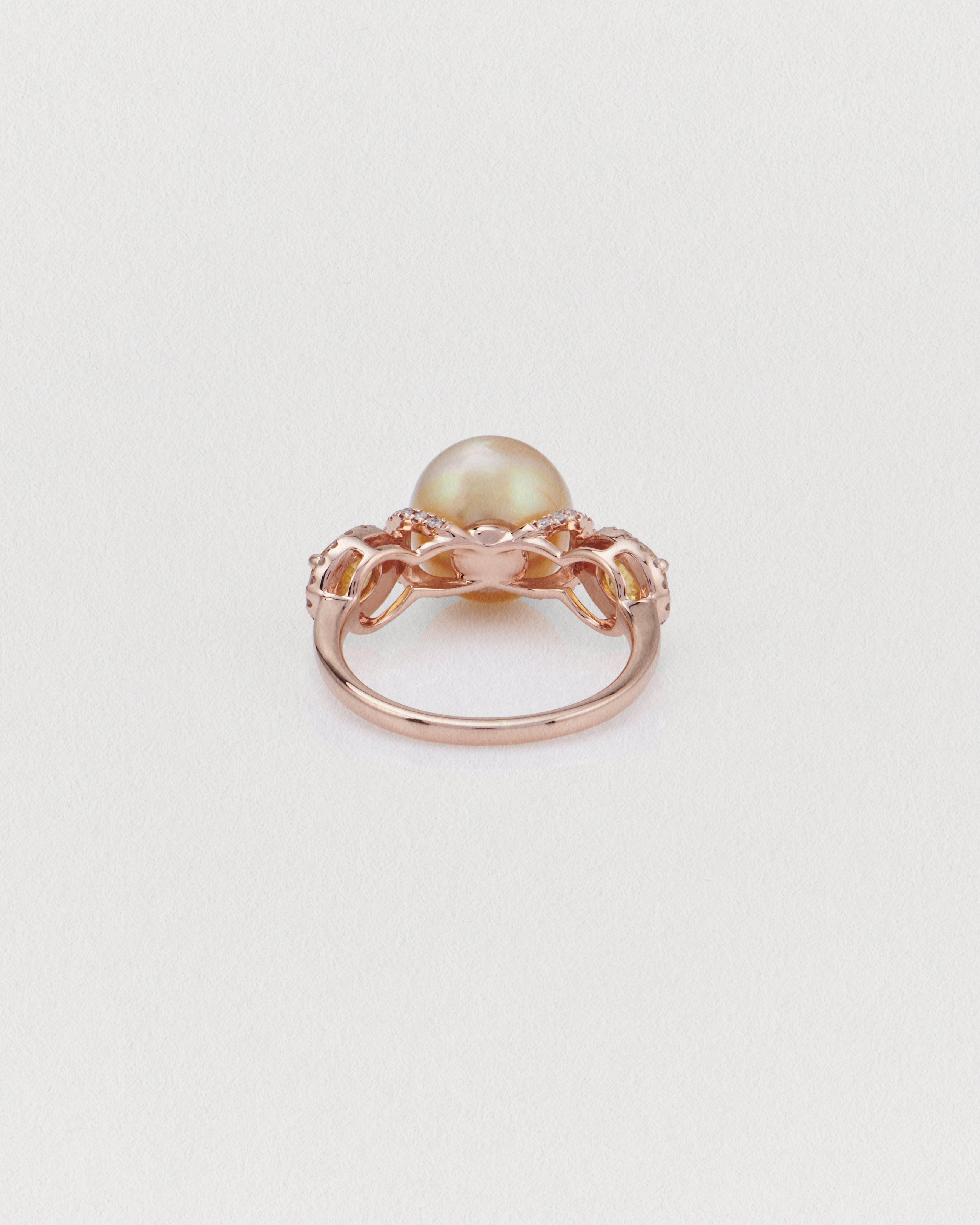 Runaway Monaco Pearl Ring